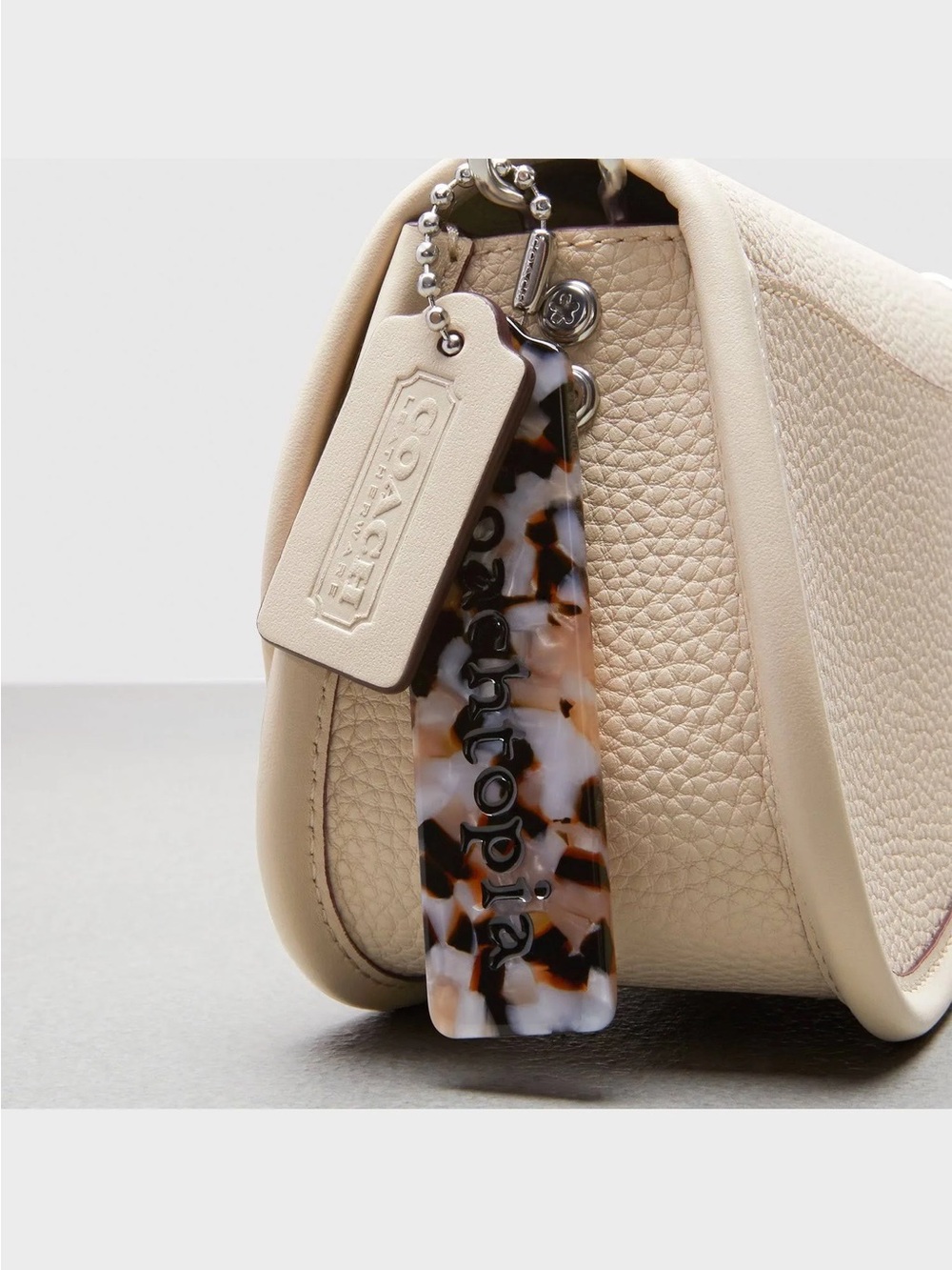 Coach wavy dinky Bag in coachtopia leather